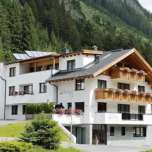 Aparthotel Garni Schadhof