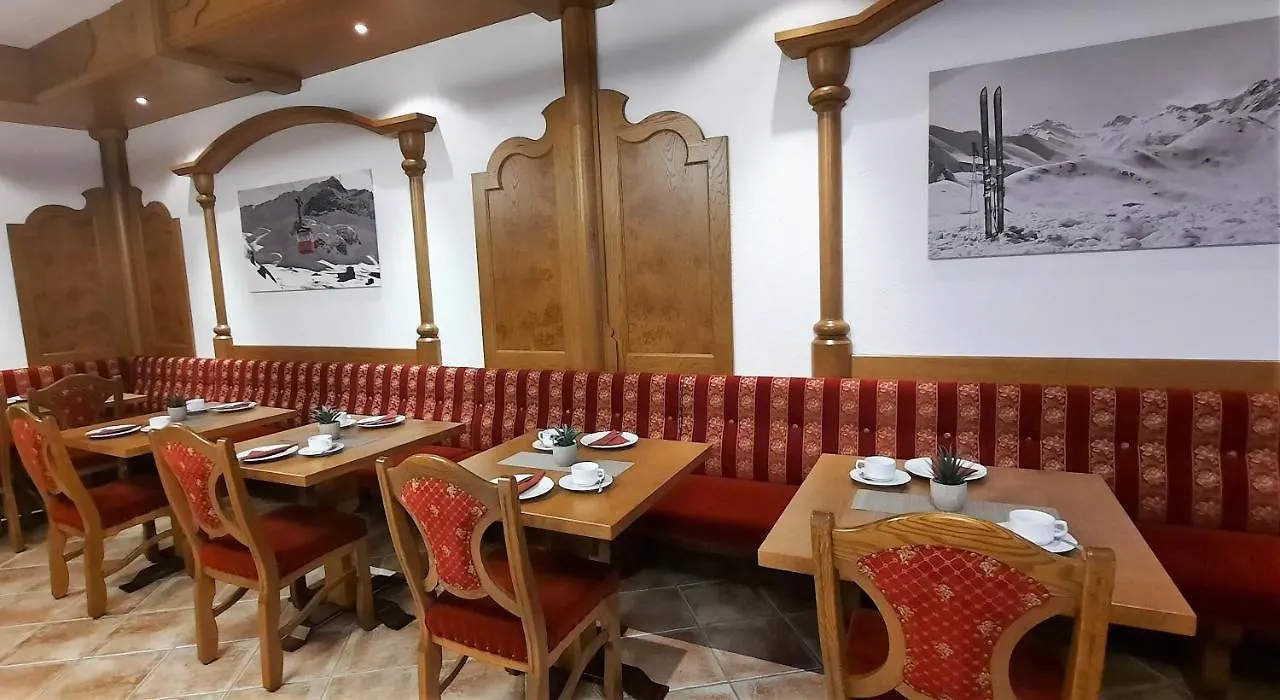 Hotel Garni Belvedere Ischgl