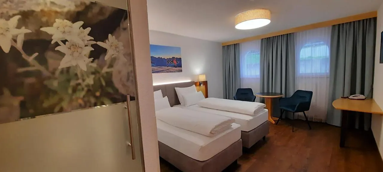 Hotel Garni Belvedere Ischgl 3*,  Austria